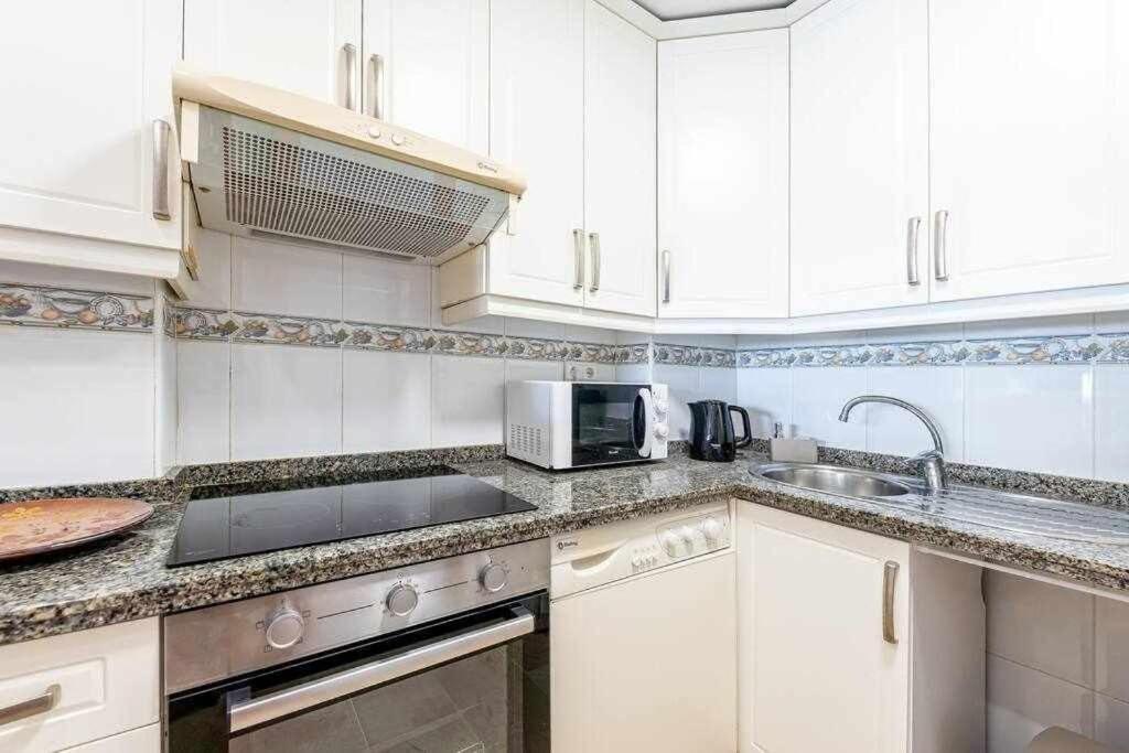 797 Holiday Rentals- Hermoso Apartamento Para 4 En Benalmadena Exterior photo